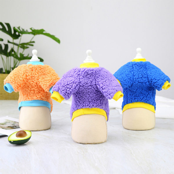 2 kpl lemmikkieläinten vaatteita Koiran plushiset vaatteet Talviset lämpimät lemmikkieläinten vaatteet