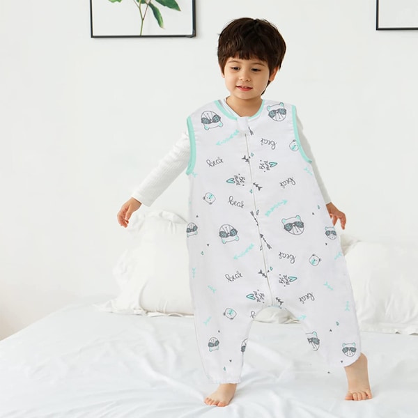 Sleeveless sovepose for baby, tynn sovepose for barn om sommeren