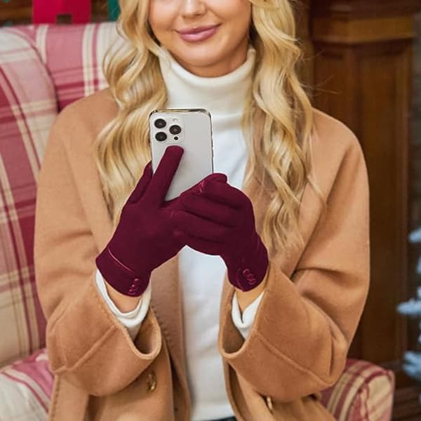 Women's Warm Touchscreen Gloves with Plush Lining burgundy