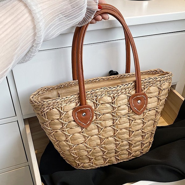Kvinnors halmväskor sommarstrandväska handgjord vävd axel crossbody handväska