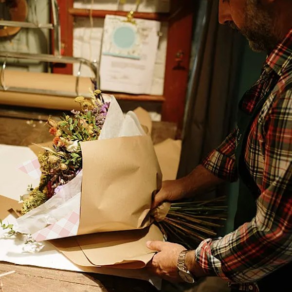 20 st Rutigt Blommiga Presentpapper, Vattentätt Alla Hjärtans Dag Bukett Presentpapper 22,8x22,8 tum Används för DIY-hantverk, Presentförpackning, Blommor
