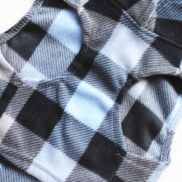 4-osainen lemmikkieläinten fleece-vaate vetopainikkeella, mukava ja lämmin fleece-ruudullinen paita