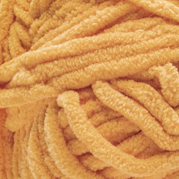 ® Blanket™ #6 Super Chunky Polyestergarn, Mellow Yellow 300g, 201 meter (4-pack)