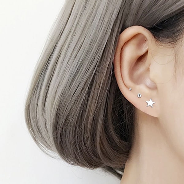 Sølv ørepynt for kvinner Enkle ørepynt Små stjerne Måne ørepynt Stick pierced pierced sølv ørepynt