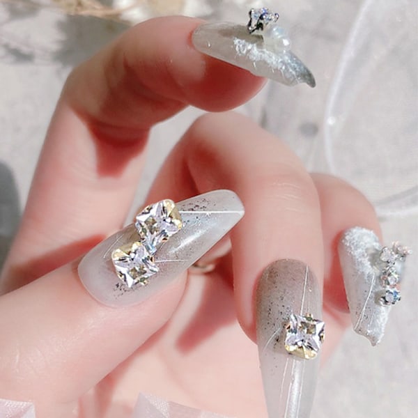100 stycken nagelcharms strass nagelcharms nagelsmycken 3D kristall metall nagelstenar