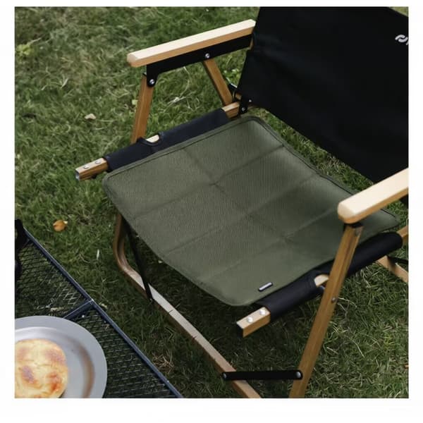 Outdoor Foldable Portable Seat Cushion: Thickened, Waterproof Camping Mat