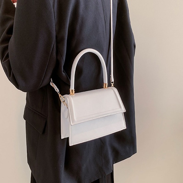 Enkelaxlad väska i konstläder, crossbody-väska lämplig för damers dagliga resor och dejting
