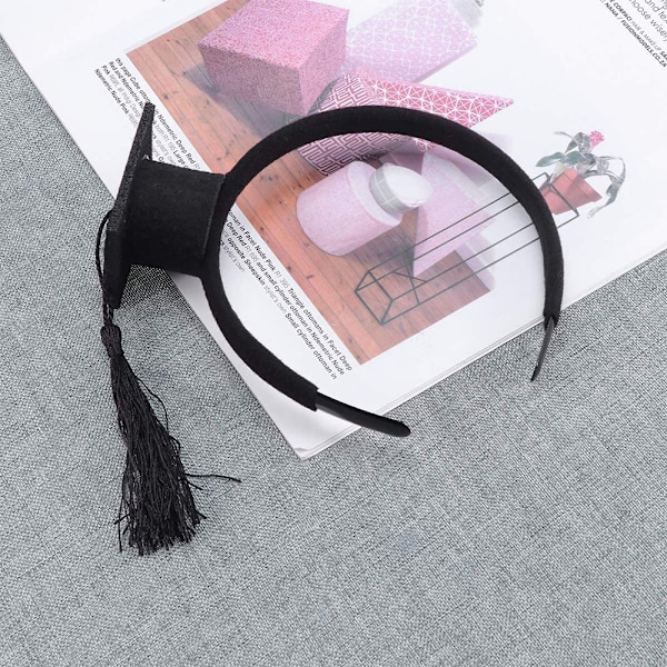 Mini Hodebånd med Hvitlue for Gradering - Morsom 3D-Hodeplagg med Doktorhatt og Kvast for Graderings- eller Bursdagsfest