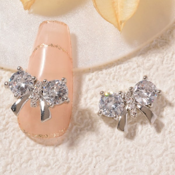 8 st. Slips Dekorationer för Naglar i Legering med Rosett, Strass, Slips, Kristaller för Akrylnaglar, Juveler, Strass, Nagelkonst, Stenar, Set