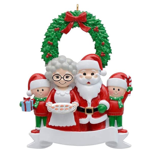 Sju julgransprydnader med julfamiljer