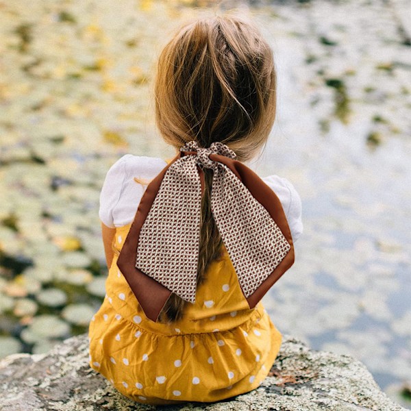 Pakke med 2 knutede sløyfebånd for hår, hårskjerf, hårbånd, scrunchie, hestehaleholder for kvinner og jenter