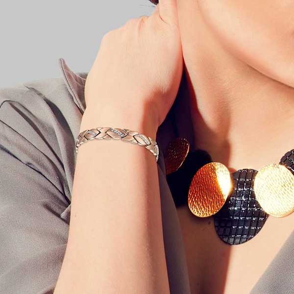 Elegant Titanium Rustfrit Stål Magnetisk Armbånd til Kvinder 8,5\" Justerbar med Gratis Led