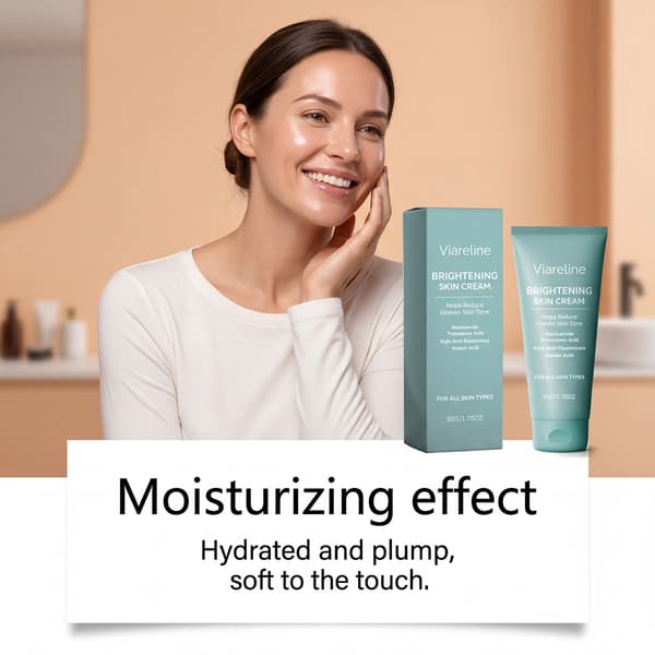 Radiance-boosting and moisturizing cream: A refreshing and easily absorbed daily face cream.