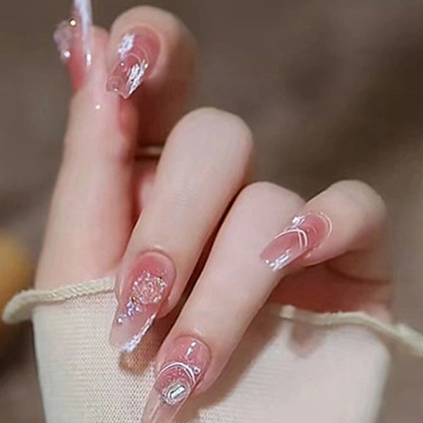 Två set med långa naglar, trapetsformade nageldekorationer, nagelplåster, färdiga produkter, kompletterande nagelverktyg