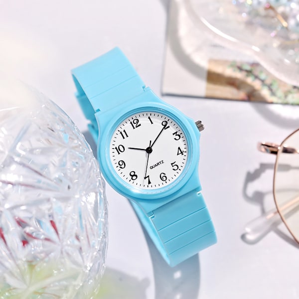 Armbåndsur, Mode Simpel Kvarts Ur Vandafvisende Mini Ultra-Tyndt Analogt Ur til Studerende