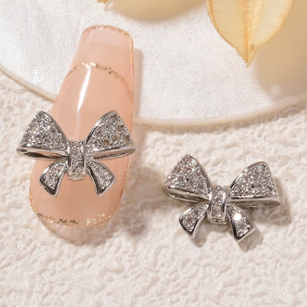 8 st. Slips Dekorationer för Naglar i Legering med Rosett, Strass, Slips, Kristaller för Akrylnaglar, Juveler, Strass, Nagelkonst, Stenar, Set
