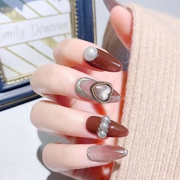 10 Metalliska Nageldekorationer Retro Metalliska Nagelsmycken DIY Dekorativa Nagelkonst