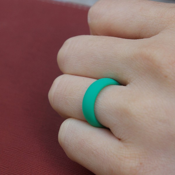 7 st Silikon Bröllopsringar för Kvinnor - Gummiband - 5,7 mm Bredd, 2 mm Tjocklek för Kärlek, Par, Souvenir och Aktiv Utomhusövningsstil