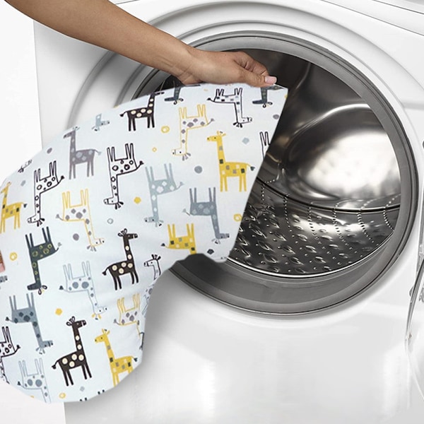 Ammeputetrekkpakke for babygutt eller babyjente | SHOPBOP dinosaurer og marineblå prikker