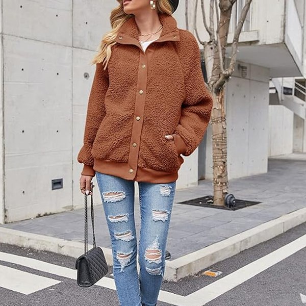 Damjacka med lång ärm, knappar, sherpafoder, fickor, varm fleece, vinter