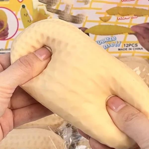 Taba Squishy Peanut Squeeze Toy, Sikker Stressbold, Realistisk Jordnødde Stresslegetøj, Ikke-giftige Stressbolde, Fidget Sensorisk Legetøj til Børn