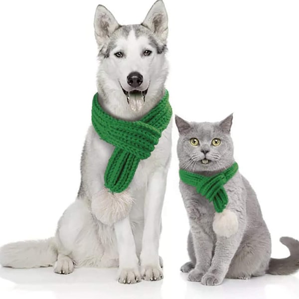 Stickad hundhalsduk med vit pompom, varm bandana, vintersemester, husdjurstillbehör, katthalsdukar (grön)