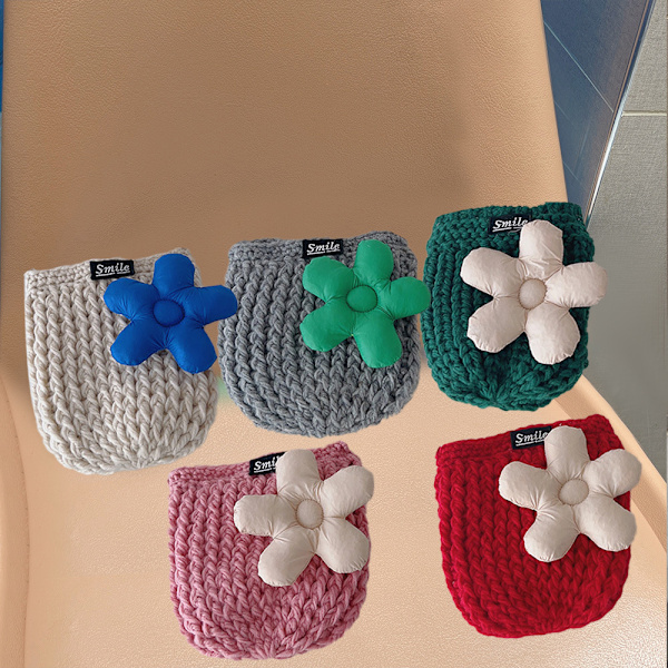 Blomsterstrikket lille baby skuldertaske pige uld skæv taske