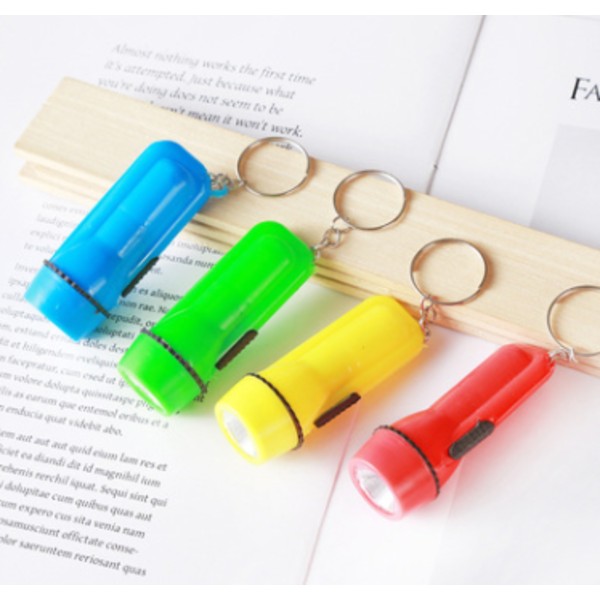 Mini ficklampa nyckelring - 12-pack - blandade färger, grön,