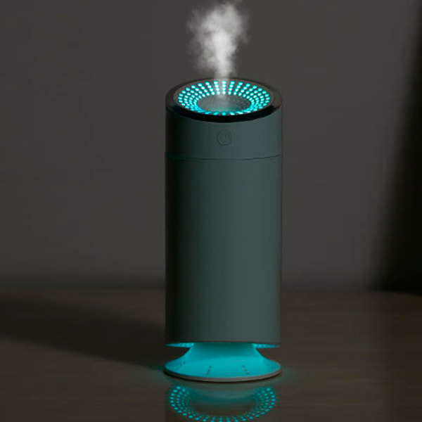 Hushålls Mini Portable Air Purifier Mute Sprayer Air