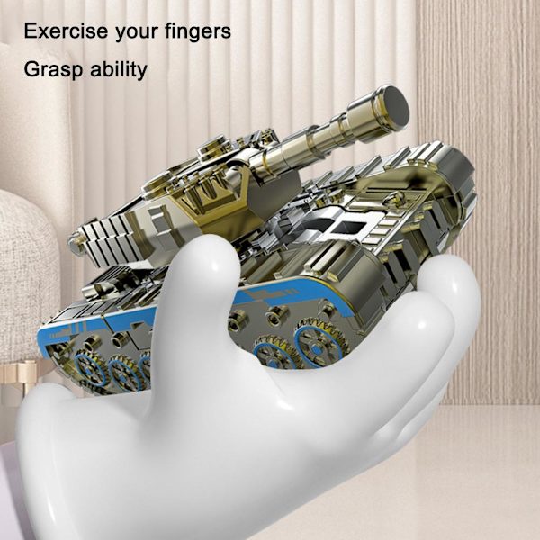 Kreativ Mech Fidget Spinner Simulerad Tank Deformation Robot Vuxen Fidget. Golden 1pcs