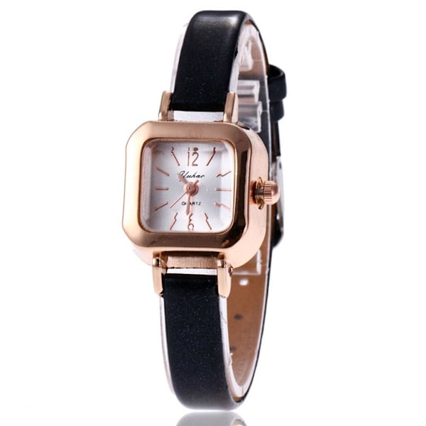Ny Modeklocka Koreansk Version Retro Quartz Klocka Tunt Band Sm Red One size