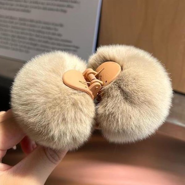 Plyschboll Hårklämma Höst Vinter Plysch Liten Klämma Kant Håraccessoar αψ beige one-size