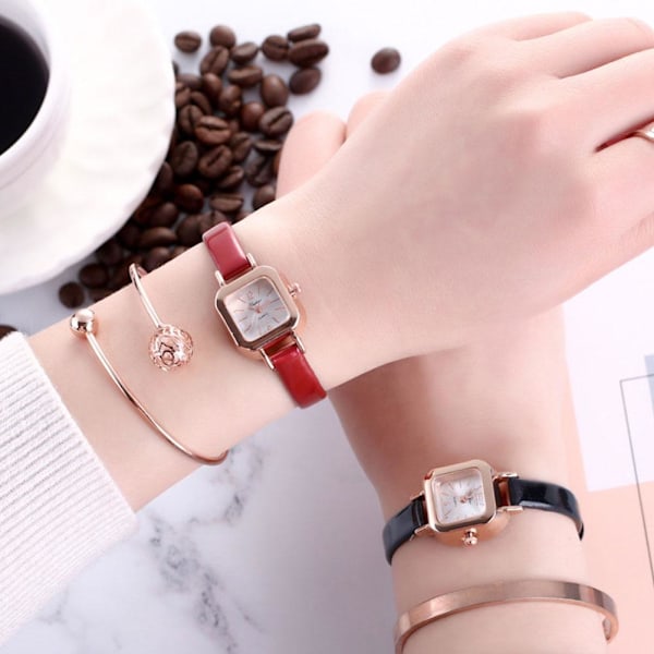 Ny Modeklocka Koreansk Version Retro Quartz Klocka Tunt Band Sm Red One size