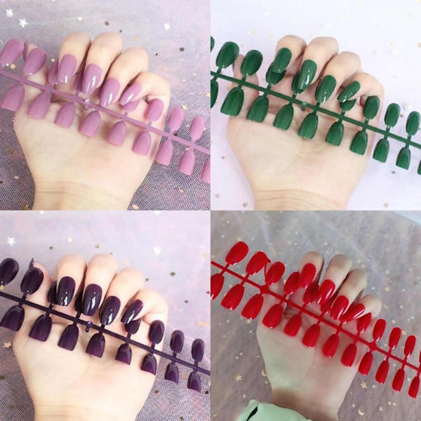 24 st Enfärgade Falska Nagelremsor Långa Balett Nagelremsor; Y15 24pcs
