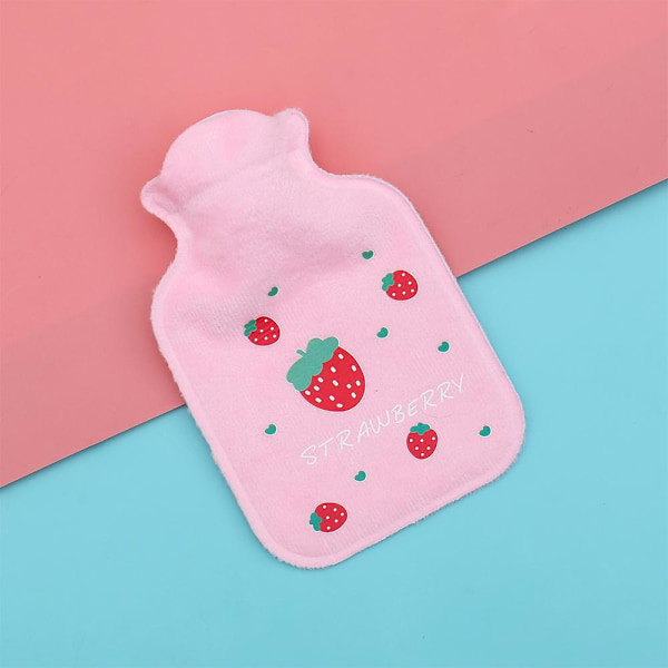 Mini Söt Vattenflaska i Gummi med Tecknat Motiv, Portabel Iskompress, Isvarm Påse och Varmkompress W5m5 Strawberries 1PC
