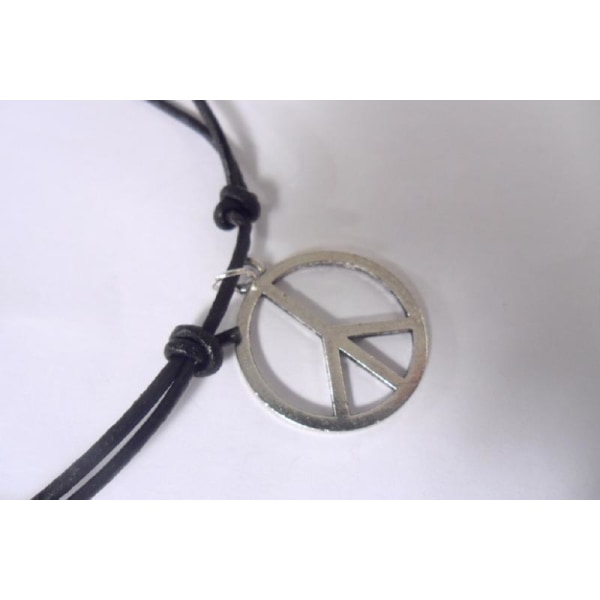 Handknuten Ställbar läder halsband med  Fredsmärke hänge 1 svart