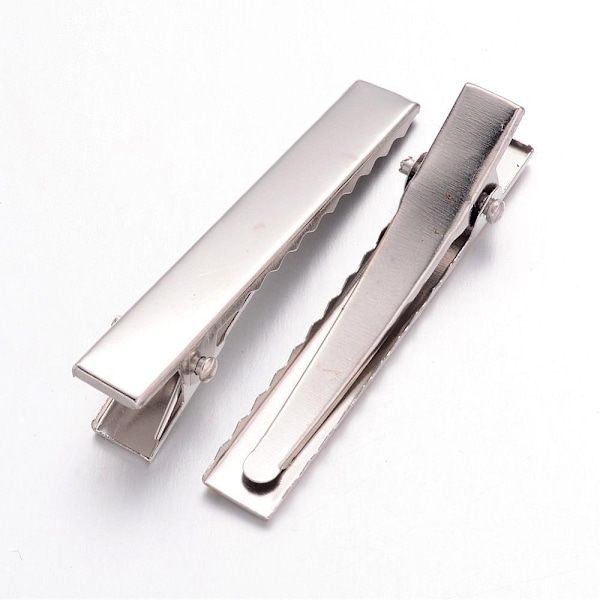 6 st Silverfärgade hårklämmor 3,4 cm. x 8 mm breda
