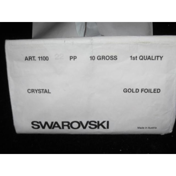 100 Rosa koniska Swarovski kristaller för inlägg Ø 3,4 mm(PP27) Rosa