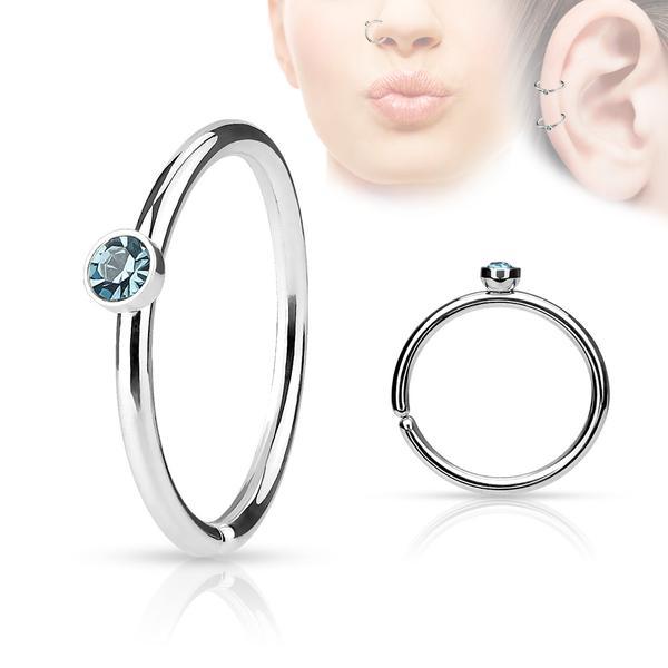 Piercing ring i 316L kirurgisk stål med Aquamarin cubic zirconia