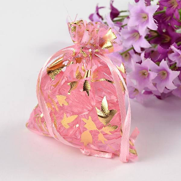 50 st. Organza påsar Rosa med guldfärgad blomtryck  c:a 7X9 cm.