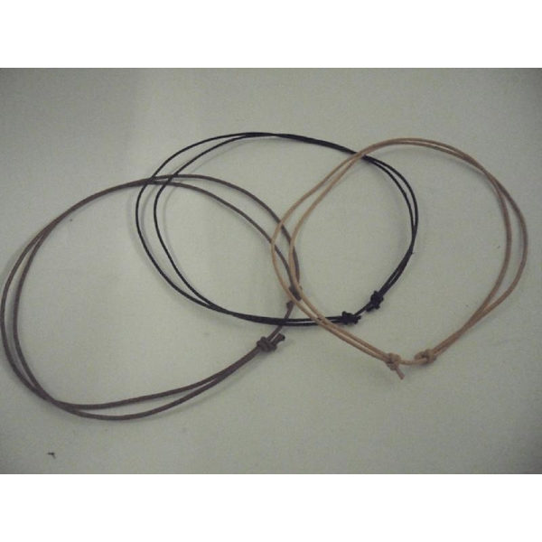 Handknuten Ställbar svart läder halsband med guldpläterad döskalle