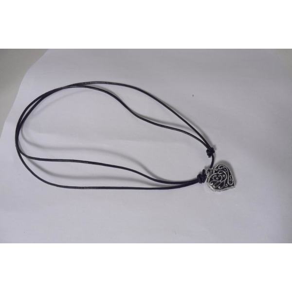 Ställbar läder halsband med hjärtformade filigran hänge 1 svart