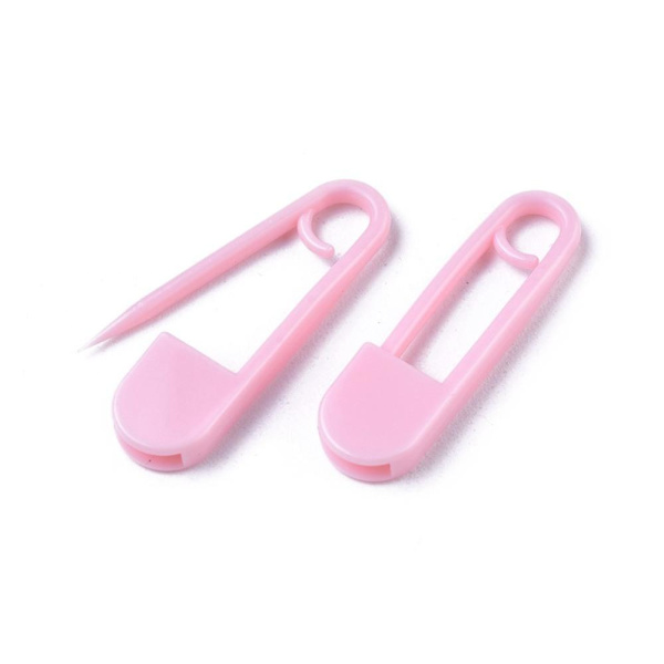 50 Rosa Säkerhetsnålar i Plast 25x7x2.5mm