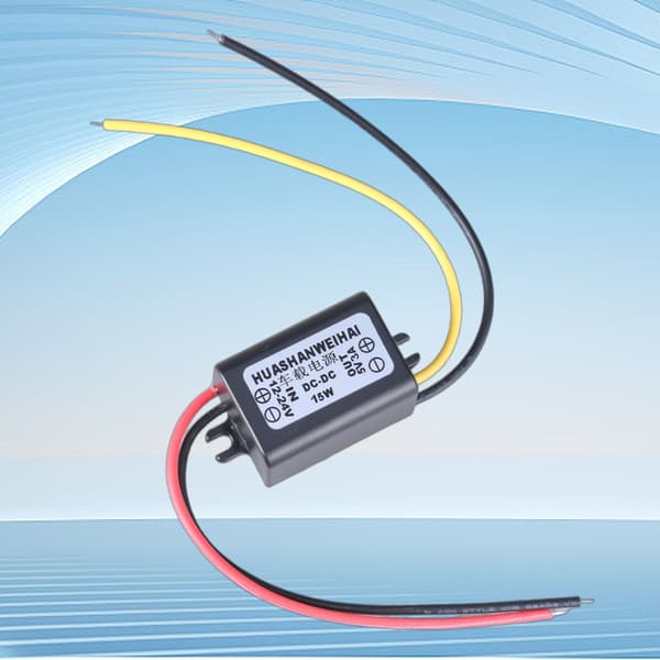 DC12V-24V til 5V utgangsmodul Reduser spenningsregulator Bilstrømomformere 2A