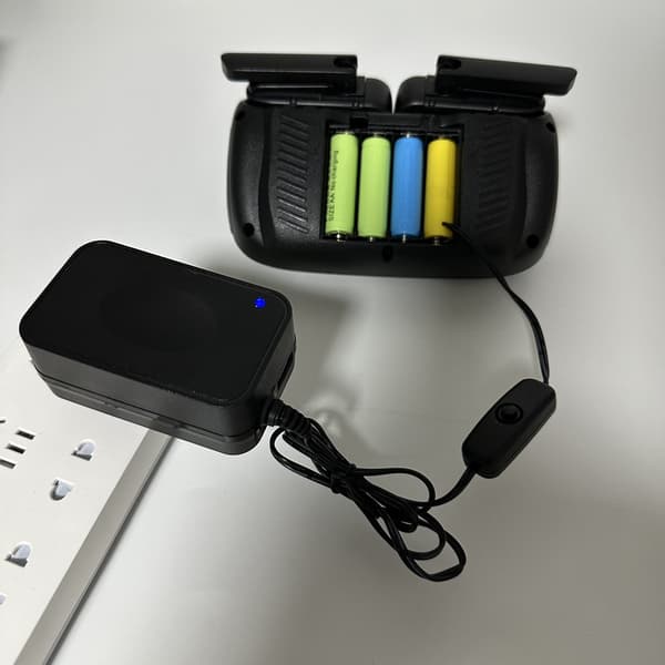 AA-valeparisto 3V-12V säädettävä AC-DC-adapteri USB-ulostulolla sähkölaitteille EU