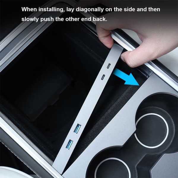 USB Hub Dockingstasjon for Midtkonsoll Splitter Smart Sensor Hurtigladingsadapter Tilbehør Egnet for Y
