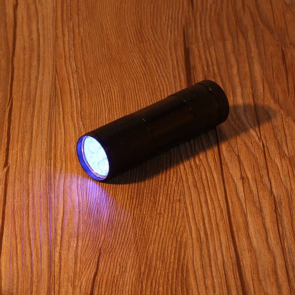 Mini-ilmaisin 9 LED UV-ultravioletti taskulamppu mustavalolamppu uusi