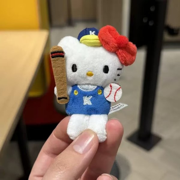 Japanilainen söpö Cardcaptor Sanrio Kuromiya Cinnamon Dog -pehmolelu riipus nuken koriste Black Leopard Print KT