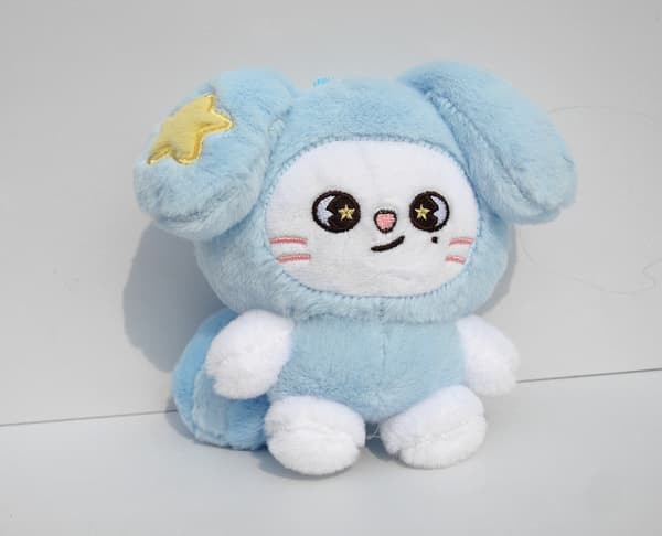 Stray Kids Run It -pehmoleluavainperä Leeknow SKZ White Rabbit TASY Doll 13-15cm