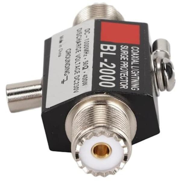 Coaxial protection for radio frequency communication systems, characterized by high-frequency performance and broadband coaxial surge protection